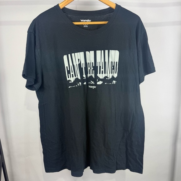 Wrangler Tops - Wrangler Black 'Can't Be Tamed' Tshirt Size XL